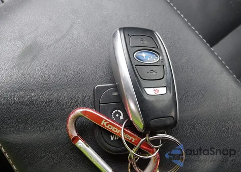 2017 Subaru Outback 2.5I Limited из США, поврежденный, VIN 4S4BSANC6H3226884